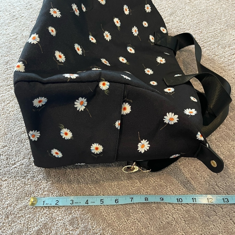 Alice & Olivia Black/Floral Weekender Bag, Canvas, Adjustable Strap, Medium Size - Picture 12 of 15